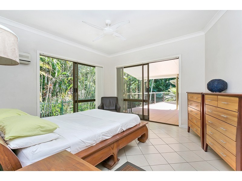 6-8 Houston Street, Clifton Beach QLD 4879