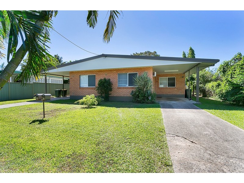 16 Kauri Street, Manoora QLD 4870