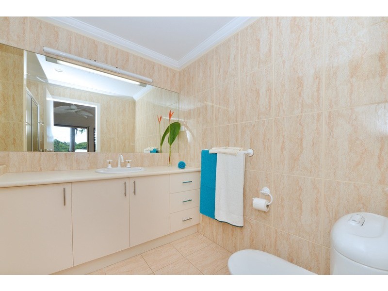 105  St Crispins Avenue, Port Douglas QLD 4877