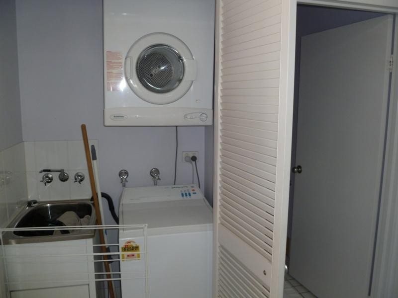 10/129 Oleander Street, Holloways Beach QLD 4878