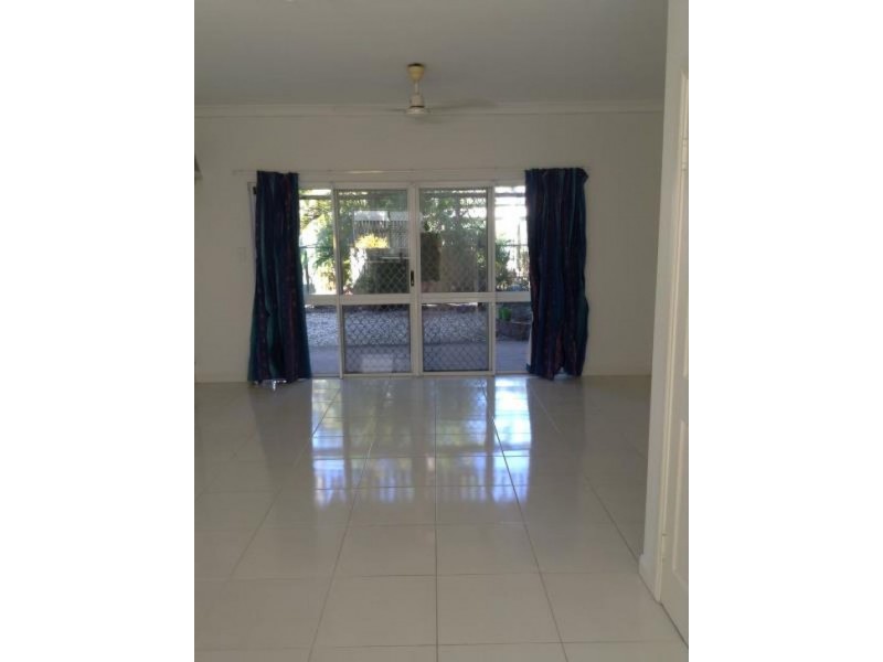 7/20 Pioneer Street, Manoora QLD 4870