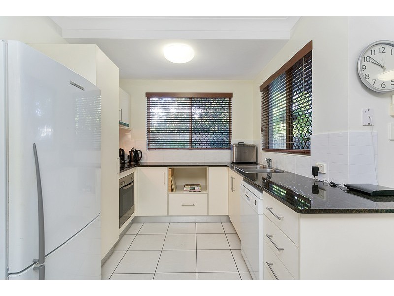 4/12-14 Old Smithfield Road, Freshwater QLD 4870