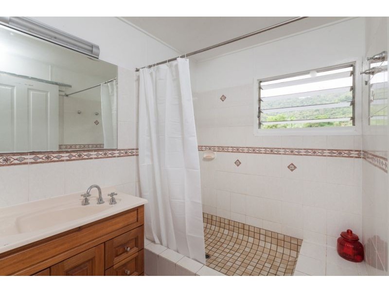 15 Irene Street, Earlville QLD 4870