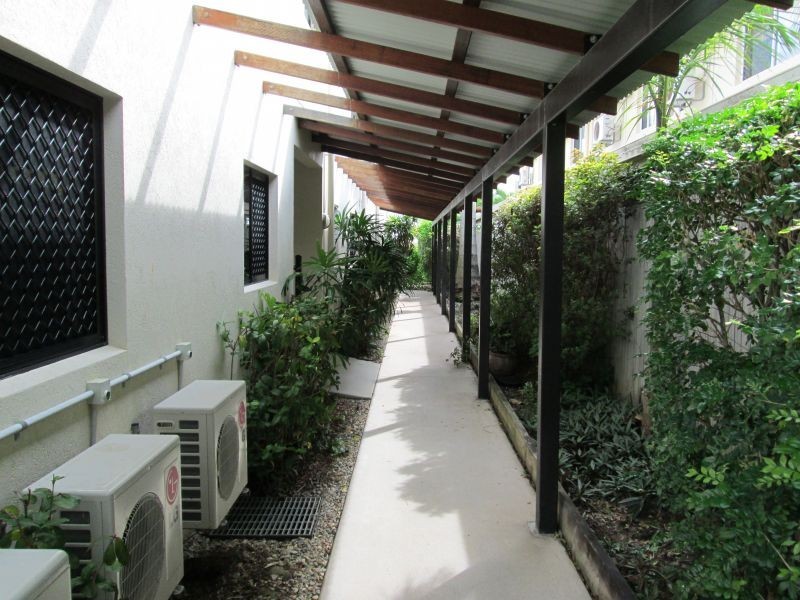 11/12 Oyster Court, Trinity Beach QLD 4879