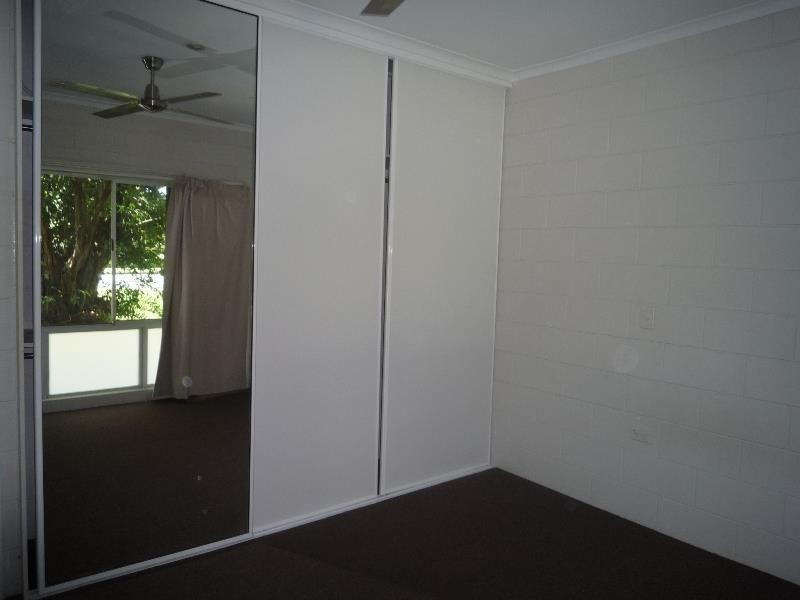 2/18 Digger Street, Cairns North QLD 4870