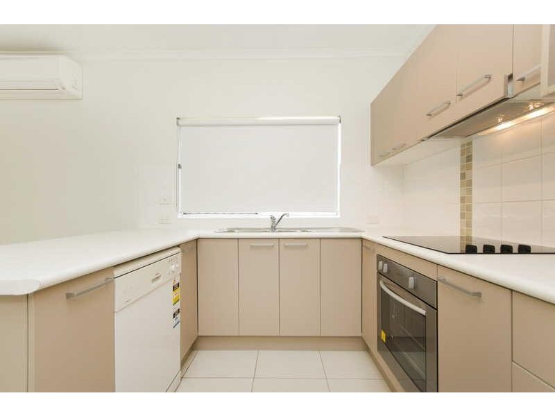 133 Fitzmaurice Drive, Bentley Park QLD 4869