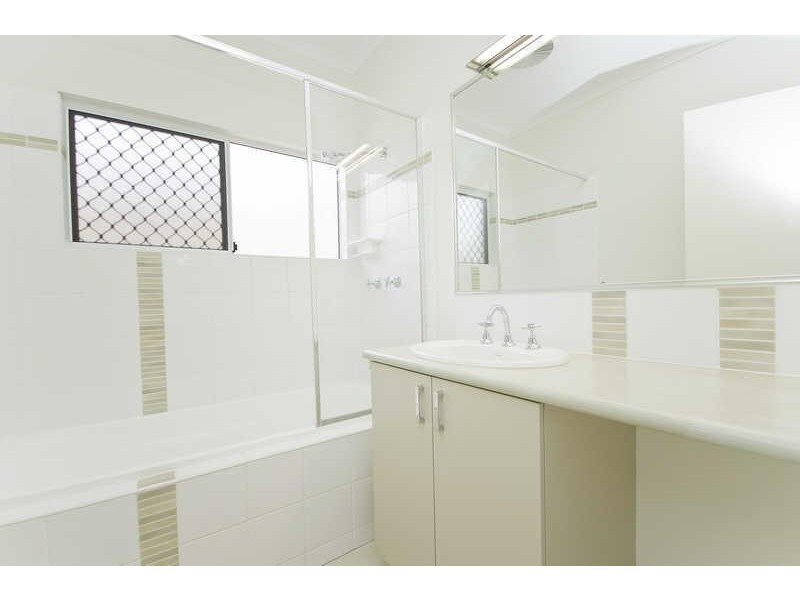 133 Fitzmaurice Drive, Bentley Park QLD 4869