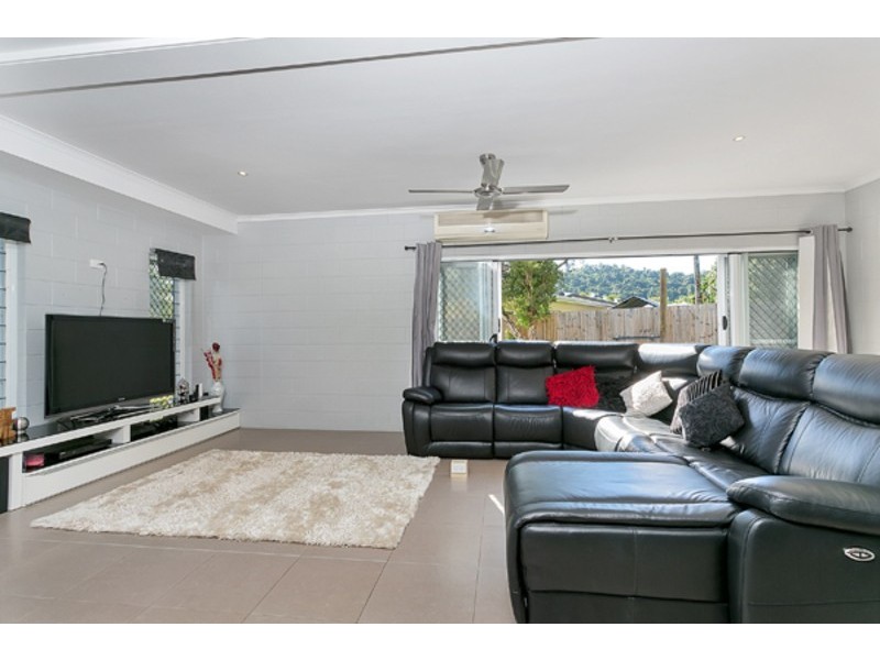 165 Loridan Drive, Brinsmead QLD 4870