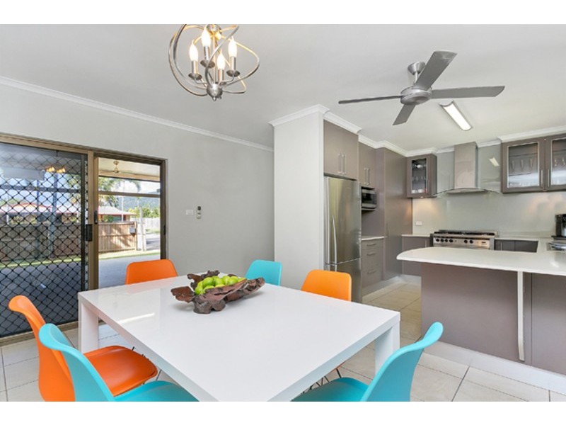 36 Lavender Street, Mooroobool QLD 4870