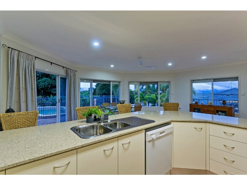 3 Olfersia Court, Mooroobool QLD 4870