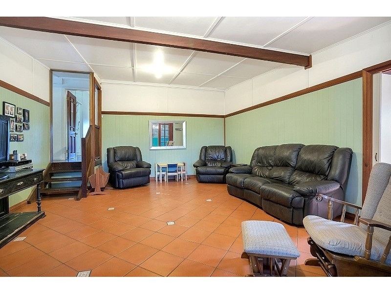 45 Koch Street, Mooroobool QLD 4870