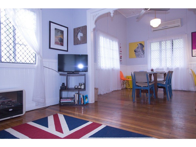 2A  Martin Street, Freshwater QLD 4870