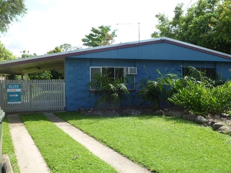 2/7 Blantyre Close, Manunda QLD 4870