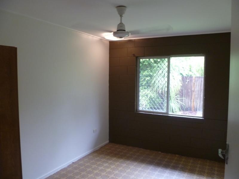 2/7 Blantyre Close, Manunda QLD 4870