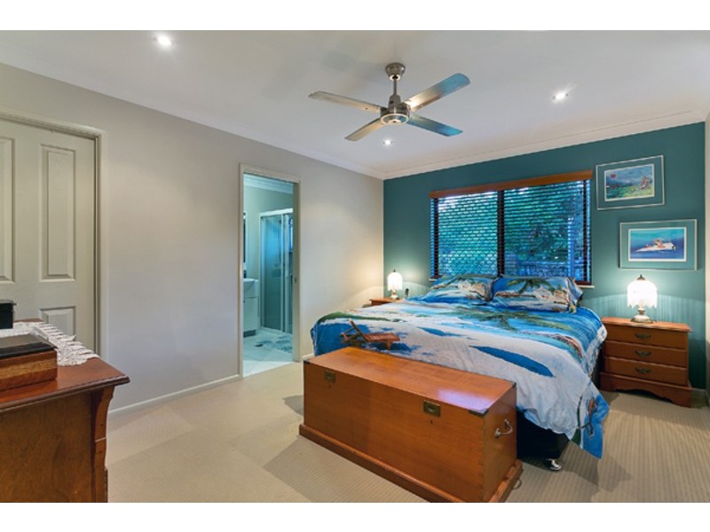 10  Messina Close, Kanimbla QLD 4870