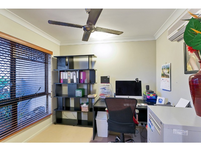 10  Messina Close, Kanimbla QLD 4870