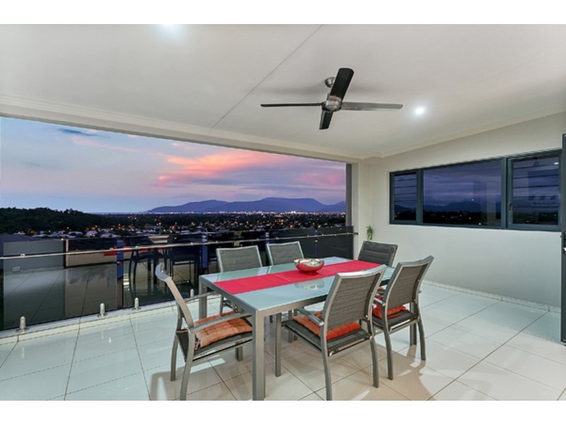 7 Sergeant Street, Kanimbla QLD 4870