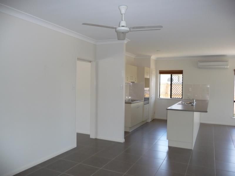 18 Angor Road, Trinity Park QLD 4879