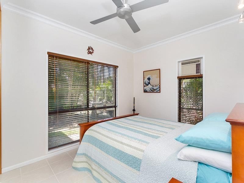 5 Scarborough Close, Kewarra Beach QLD 4879