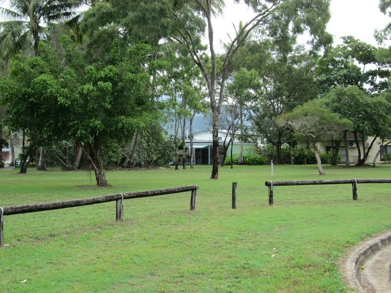 9/9 Vivian Close, Westcourt QLD 4870