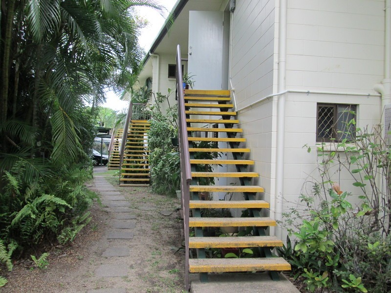 9/9 Vivian Close, Westcourt QLD 4870