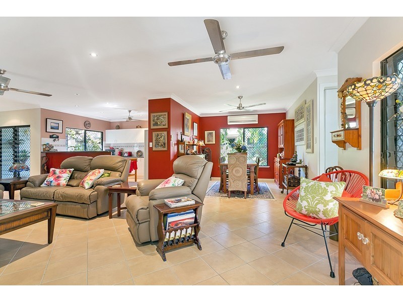 15  Monterey Street, Kewarra Beach QLD 4879