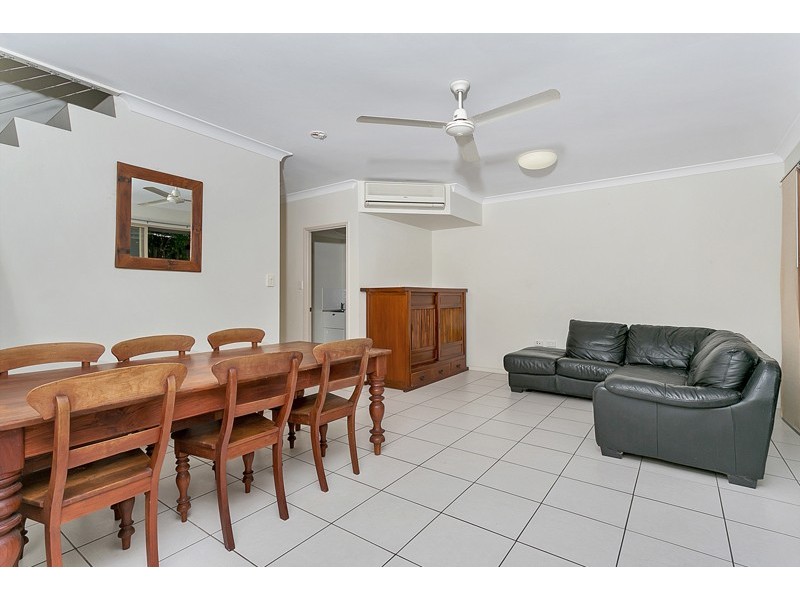 3/12-14  Old Smithfield Road, Freshwater QLD 4870
