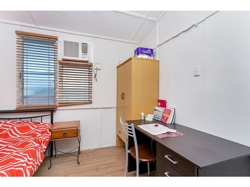 302 Severin Street, Parramatta Park QLD 4870