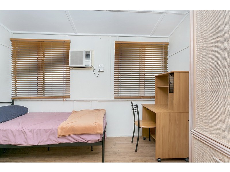 302 Severin Street, Parramatta Park QLD 4870