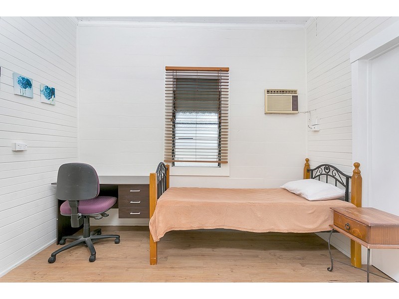 302 Severin Street, Parramatta Park QLD 4870