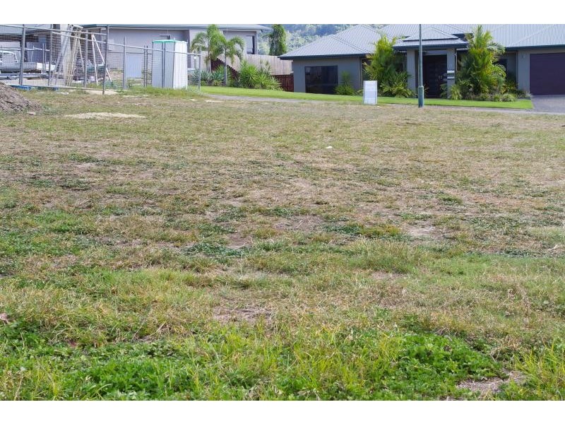 30 The Peak, Brinsmead QLD 4870
