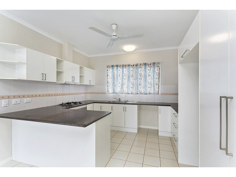 4 Diwi Diwi Street, Manoora QLD 4870