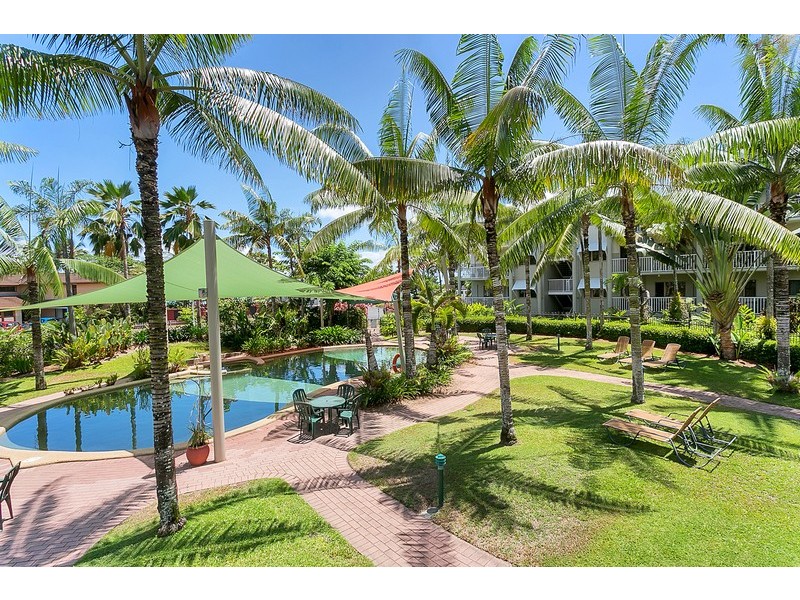 72/129 Oleander Street, Holloways Beach QLD 4878