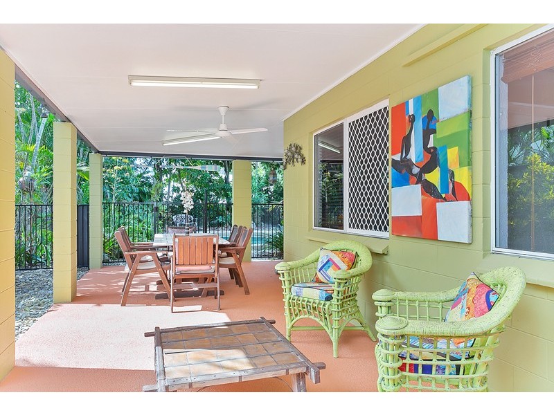 18 Coolangatta Close, Kewarra Beach QLD 4879