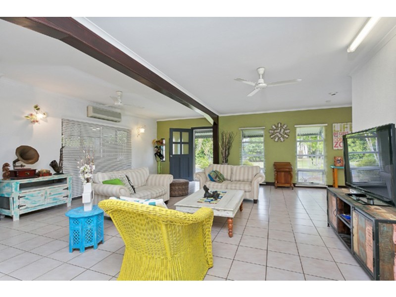 18 Coolangatta Close, Kewarra Beach QLD 4879