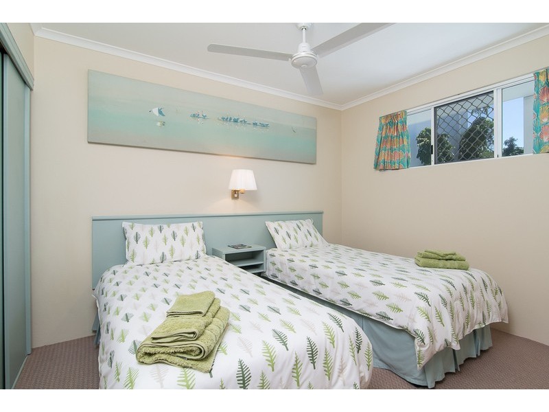 325 Coral Coast Drive, Palm Cove QLD 4879