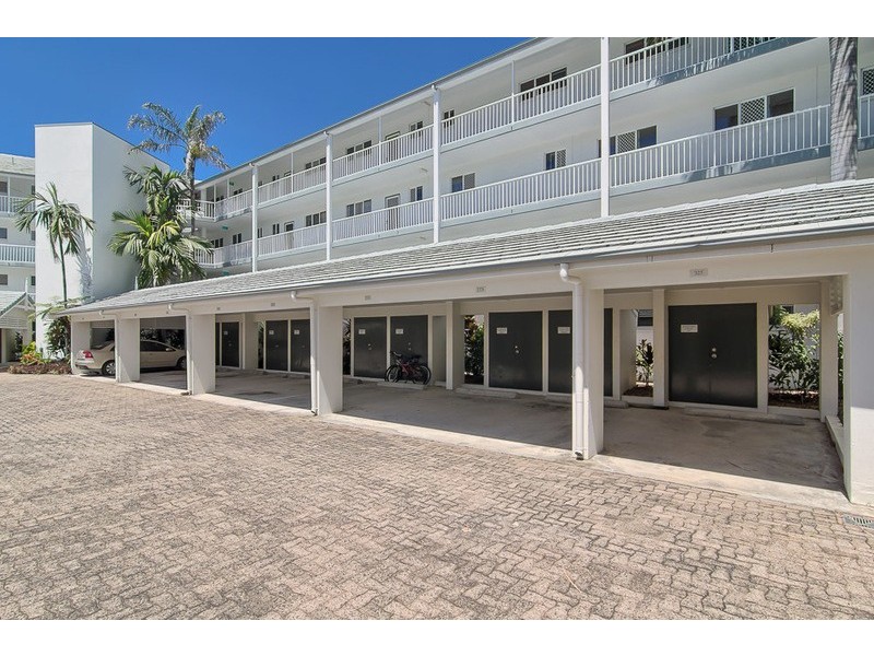 325 Coral Coast Drive, Palm Cove QLD 4879