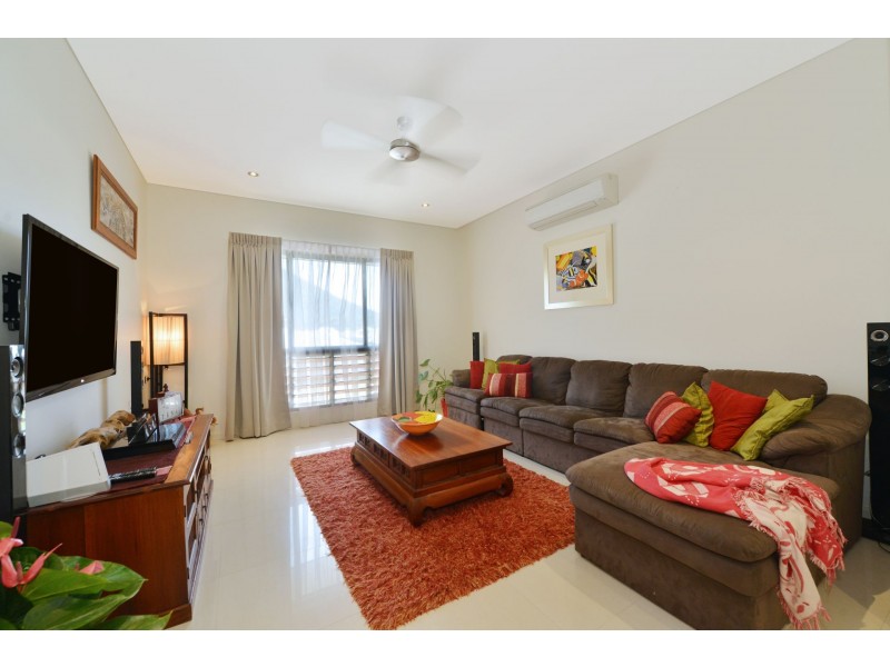 30 Litara Street, Palm Cove QLD 4879