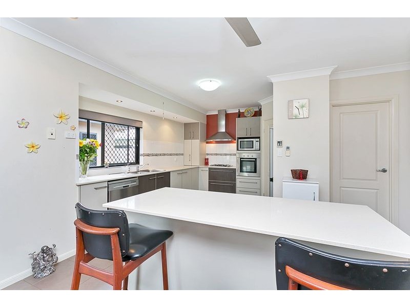 8 Floreat Close, Kewarra Beach QLD 4879