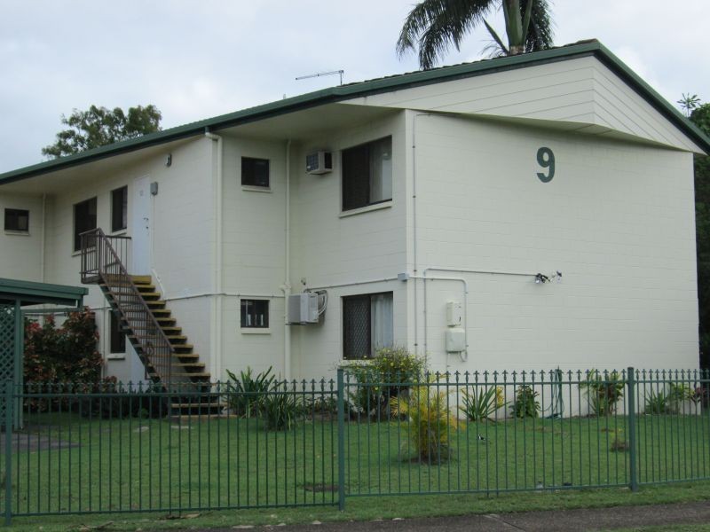 9/9 vivian close, Westcourt QLD 4870