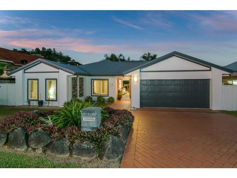 14 Greenock Way, Brinsmead QLD 4870