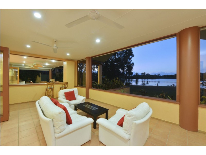 105 St Crispins, Port Douglas QLD 4877