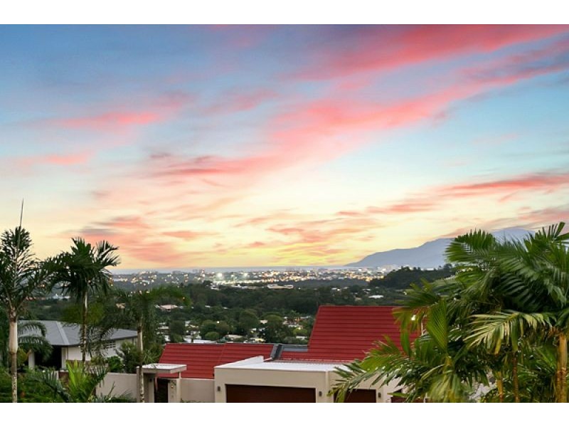 237 Toogood Road, Bayview Heights QLD 4868