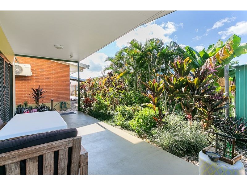 11 Creedy Street, Westcourt QLD 4870