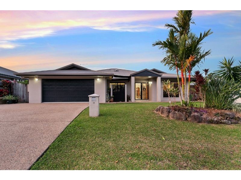 10 Messina Close, Kanimbla QLD 4870