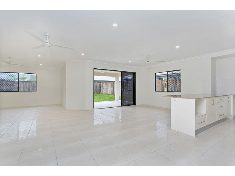 3 Tati Place, Bentley Park QLD 4869