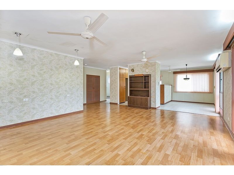 10 Carroo Street, Bayview Heights QLD 4868
