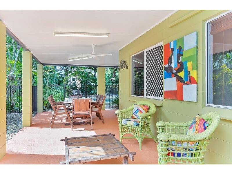 18 Coolangatta Close, Kewarra Beach QLD 4879
