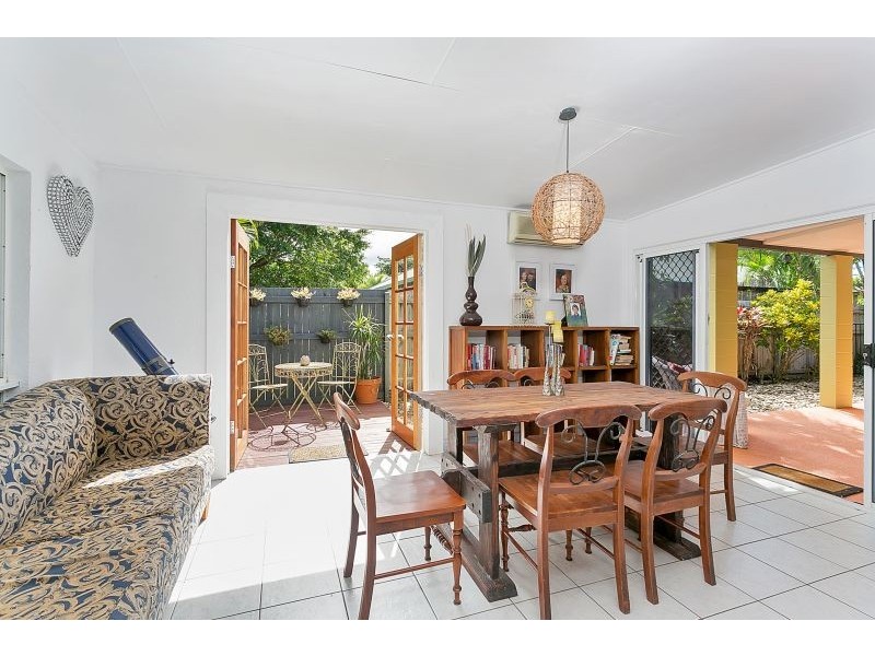 18 Coolangatta Close, Kewarra Beach QLD 4879