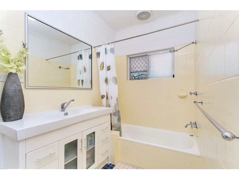 18 Coolangatta Close, Kewarra Beach QLD 4879